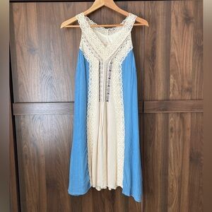 Ryu Lace Vintage Blue Summer Dress